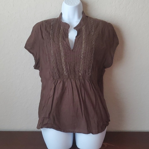 Caribbean Joe Tops - XL brown Caribbean Joe split neck cap sleeve ladies top